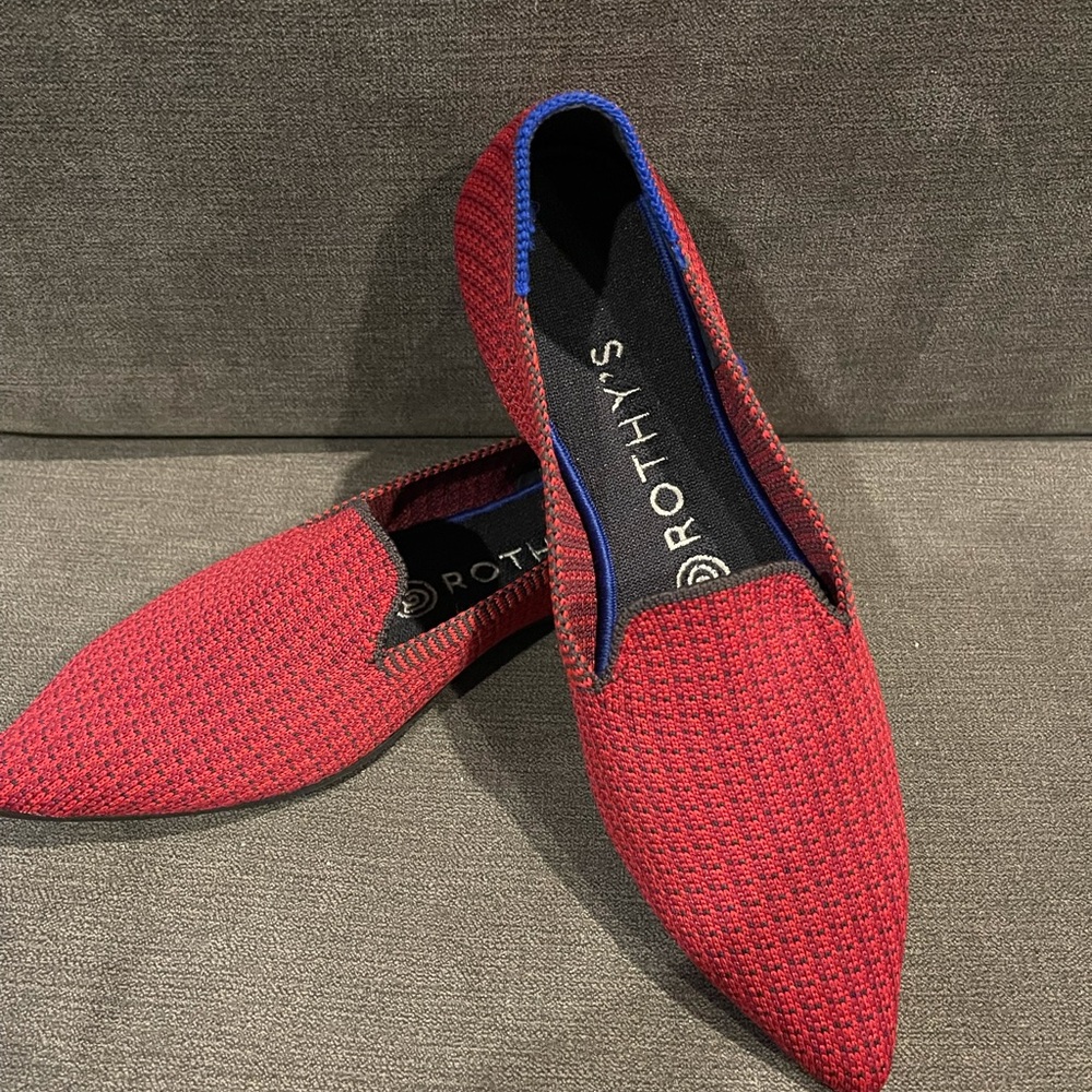 Very rare rothy’s pointed loafers